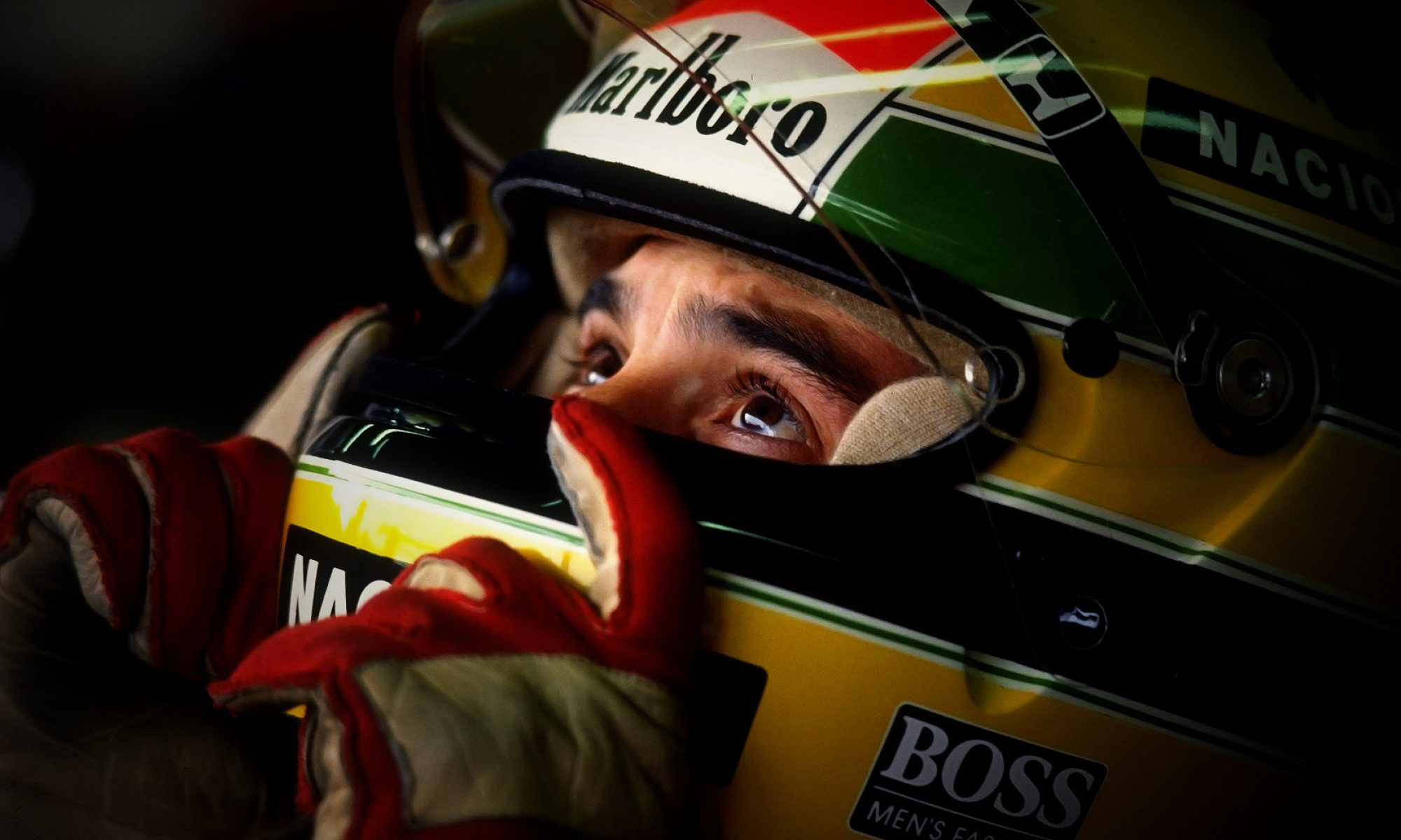 Capacete de corrida com design marcante